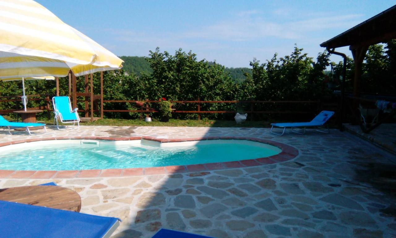 Agriturismo Nizur'In Roccaverano エクステリア 写真
