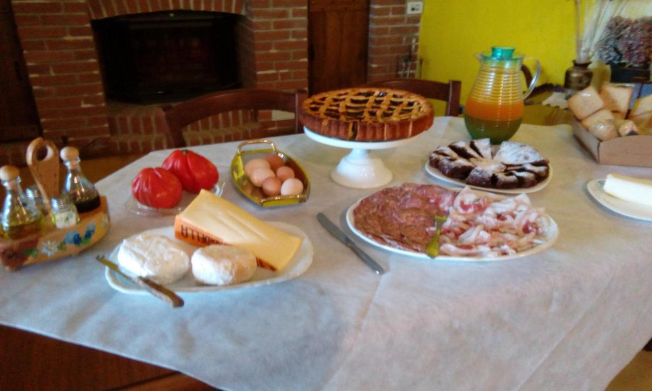 Agriturismo Nizur'In Roccaverano エクステリア 写真