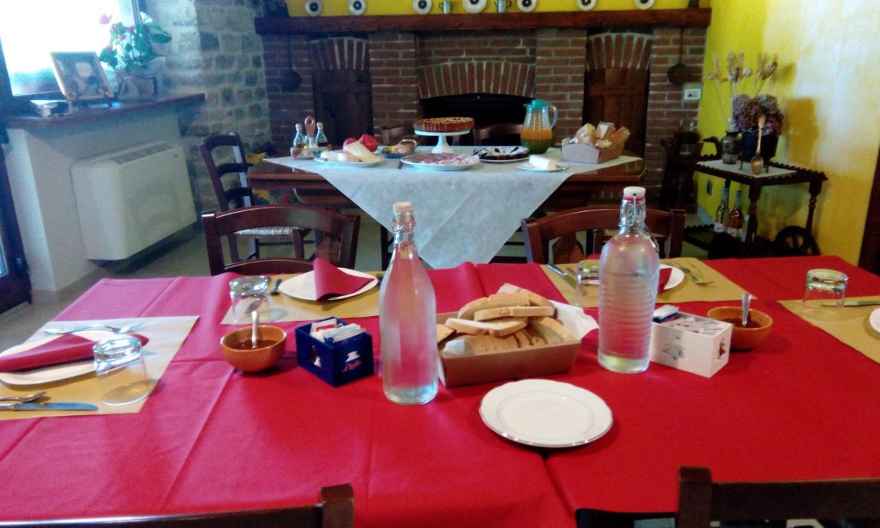Agriturismo Nizur'In Roccaverano エクステリア 写真